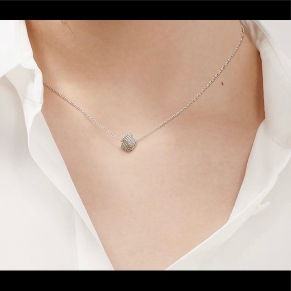 Tiffany Twist Knot Pendant - Picture 4 of 4